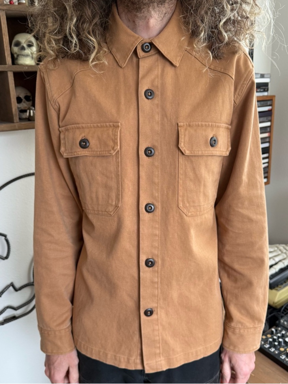Taylor Stitch Tobacco Shop Shirt ~ Size Large